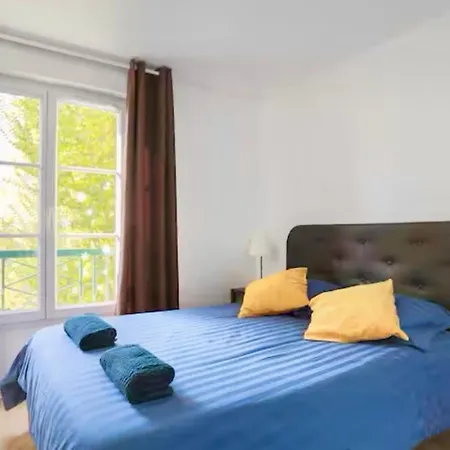 شقة Paris & Vallee Village For 7 *